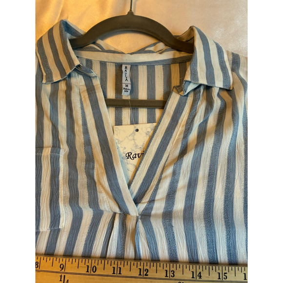 NWT Raviya Blue and White Striped Tunic Size Medium - Picture 5 of 8
